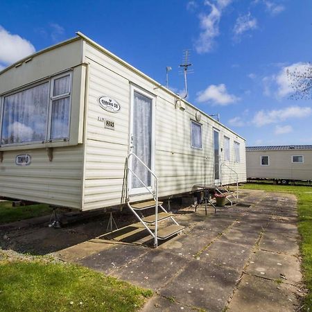 Great 8 Berth Caravan For Hire At Southview Holiday Park In Skegness Ref 33025E Eksteriør bilde